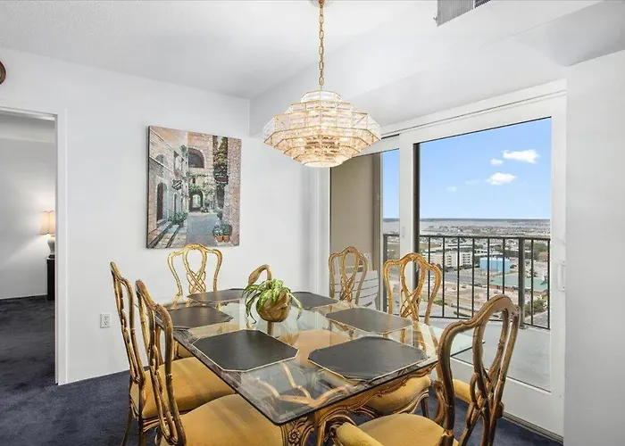 Ferienhaus 2 Bedroom With Ocean View & Outdoor Pool!