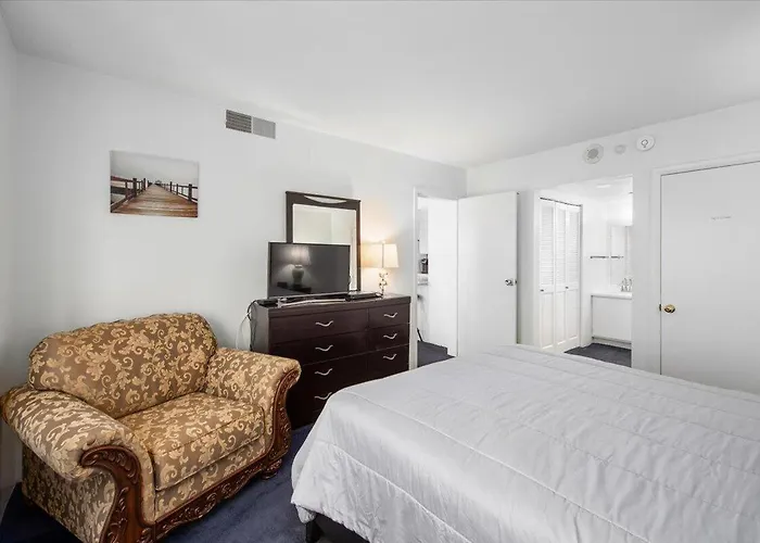 Ferienhaus 2 Bedroom With Ocean View & Outdoor Pool!